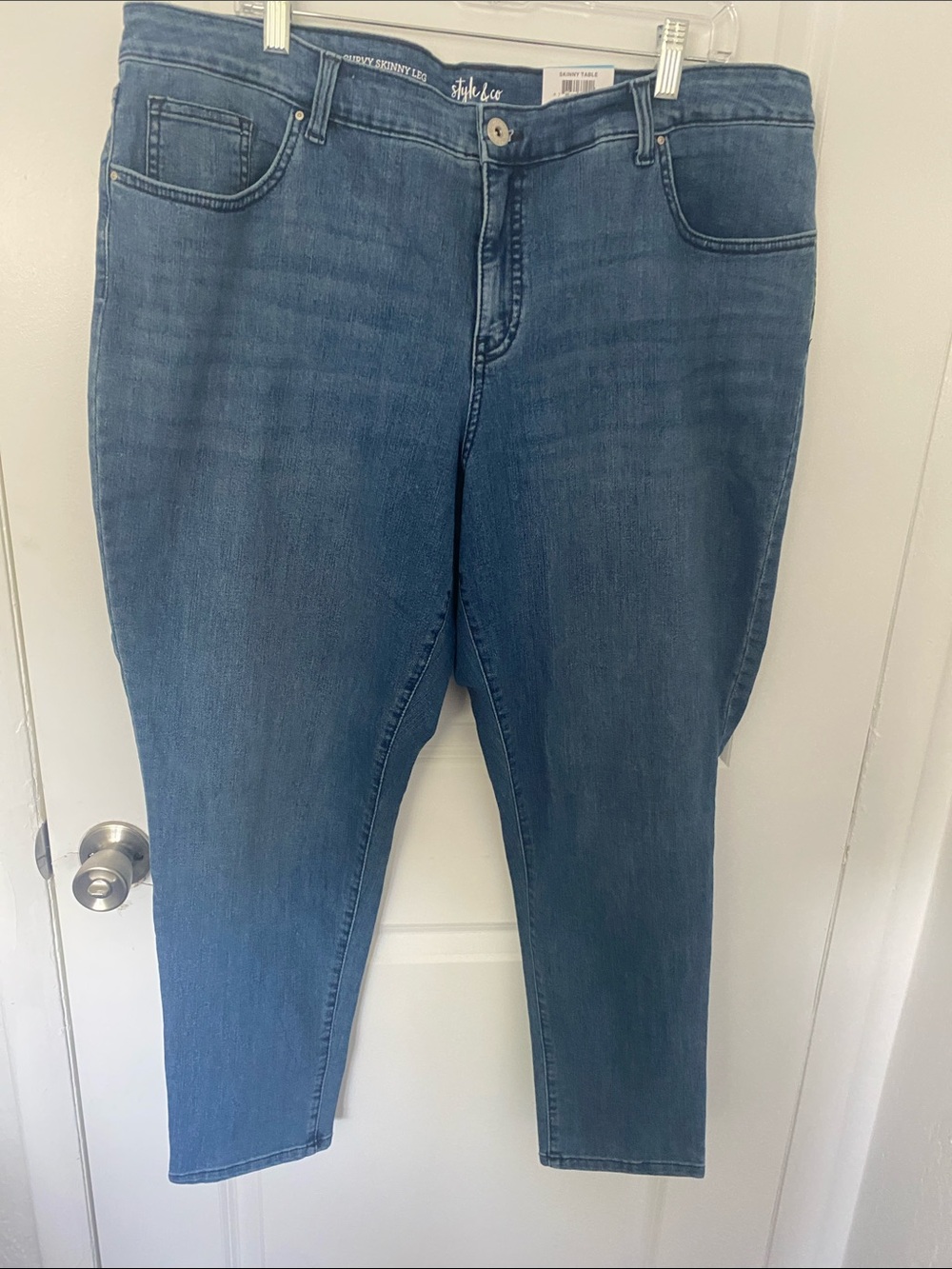 Style & Co. Women's Skinny Jeans in Medium Blue Wash